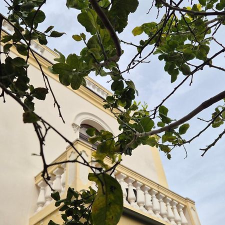Relais Villa Montedonzelli Неаполь Экстерьер фото